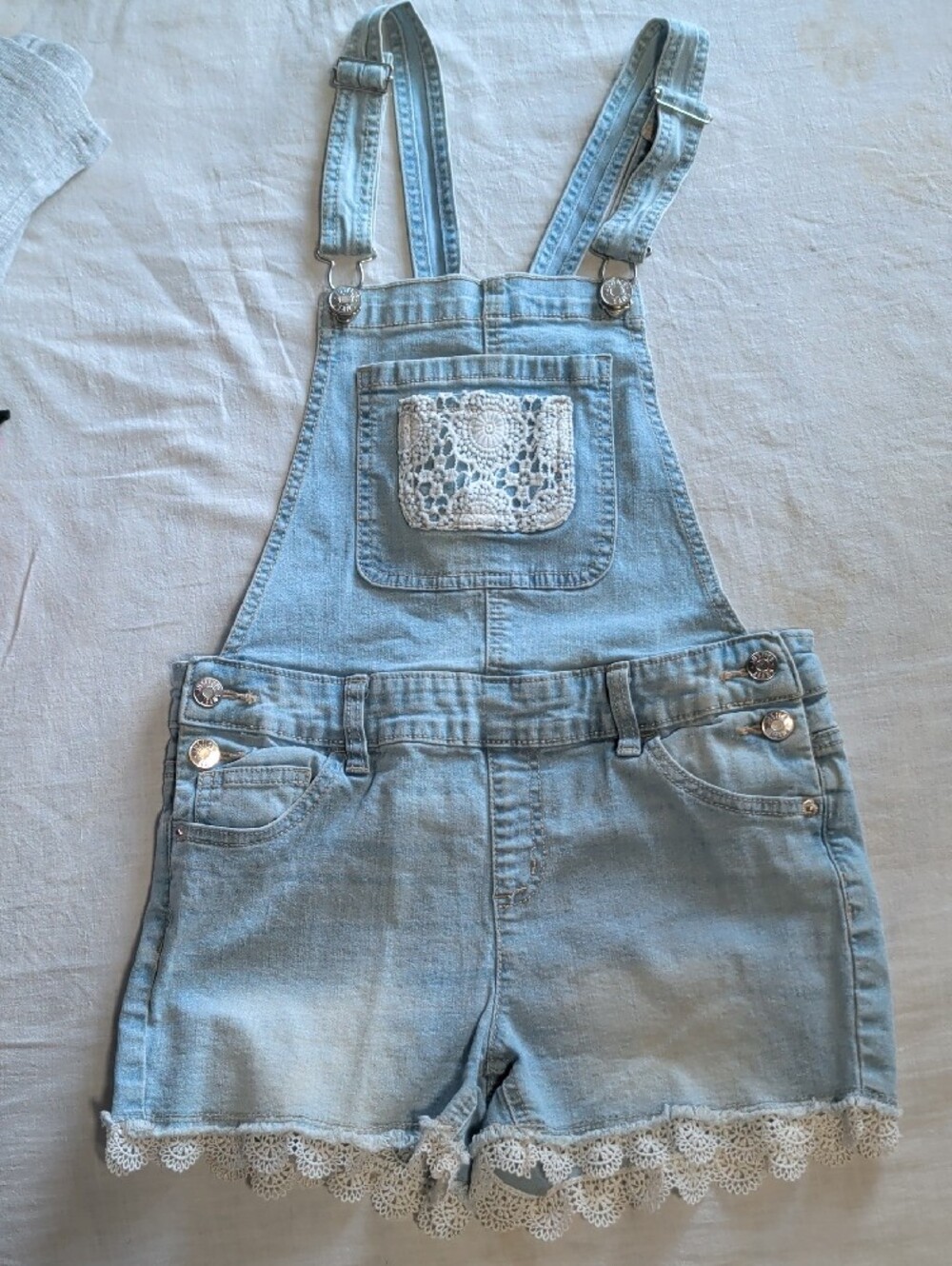 Bundle Light Wash Denim Overalls, Yellow Dress, Leggings & Tops Sz 14 - Picture 8 of 12
